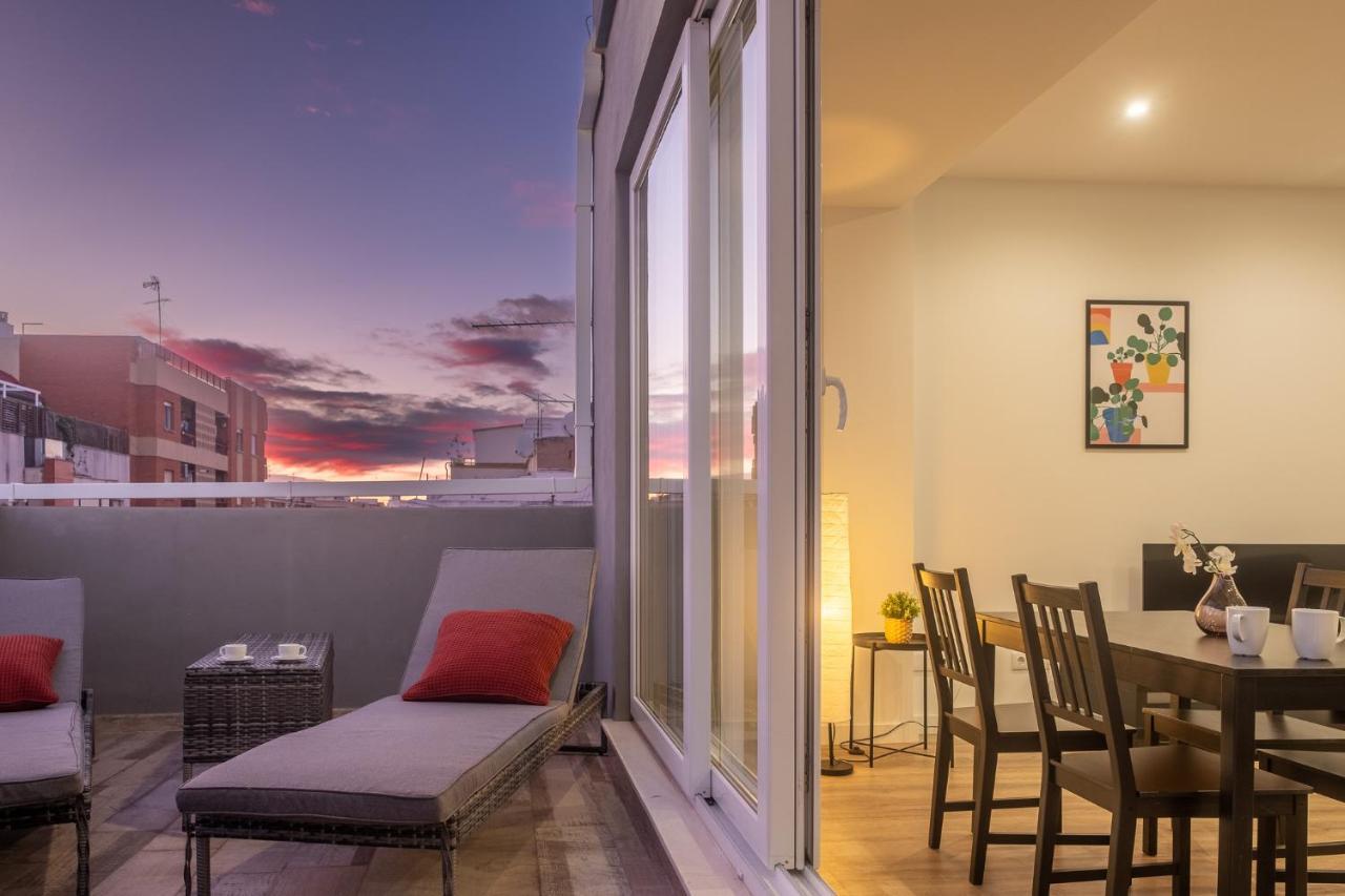 Spacious Penthouse With Private Terrace Valencia Exterior photo
